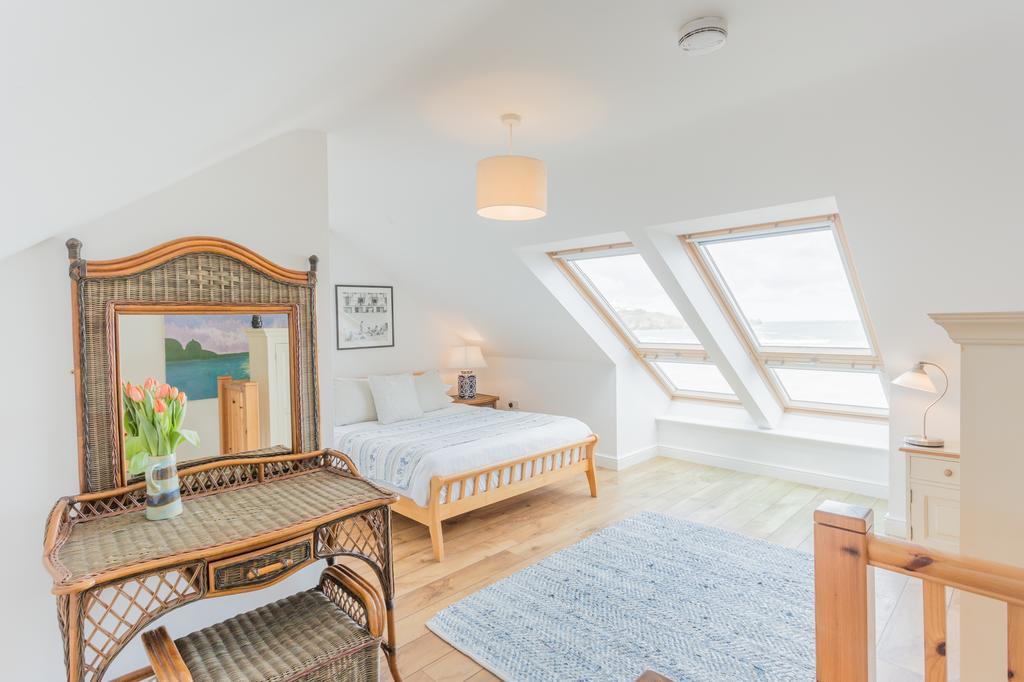 Tolcarne Beach Apartments New Quay Εξωτερικό φωτογραφία